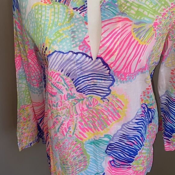 Lilly Pulitzer Amelia Island “Roar of the Seas” Tunic Top! - Picture 4 of 10